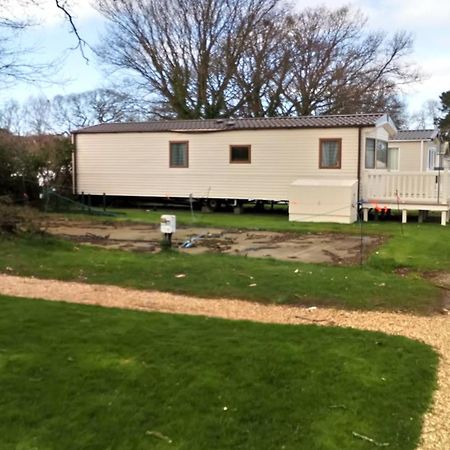 New Forest Caravan, #108 New Milton Bagian luar foto